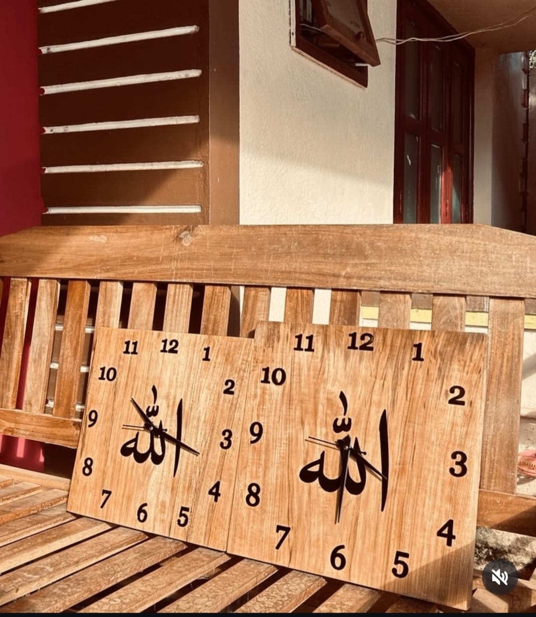 Handcarved Wall Clock Deluxe